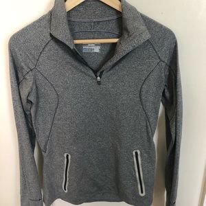 Under Armor running top